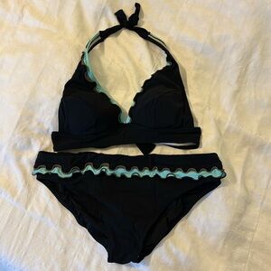 Profile Bikini Swimsuit Set